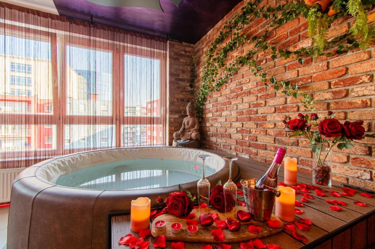 Jacuzzi - Love - Bdsm - Extra Luxury - Ev Chargger - Valentine'S Day - Red Room - Flexible Selfcheckins 28 Zagreb Exterior foto